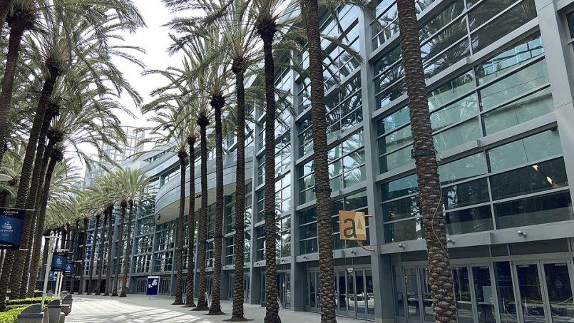 Anaheim Convention Center exterior — 2021-04-14 14:37:37