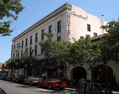 Cardinal Hotel